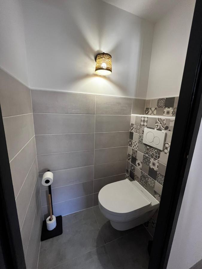 La Patafiole Appartement T2 Calme Elegant Pont-de-Barret المظهر الخارجي الصورة